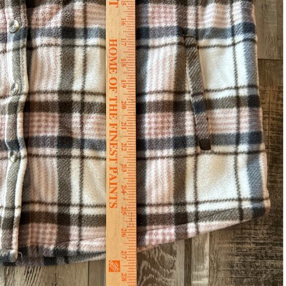 Sage Plaid Flannel Button Front Shacket Size XL Super Plush Sherpa Lined Fleece - Picture 9 of 10